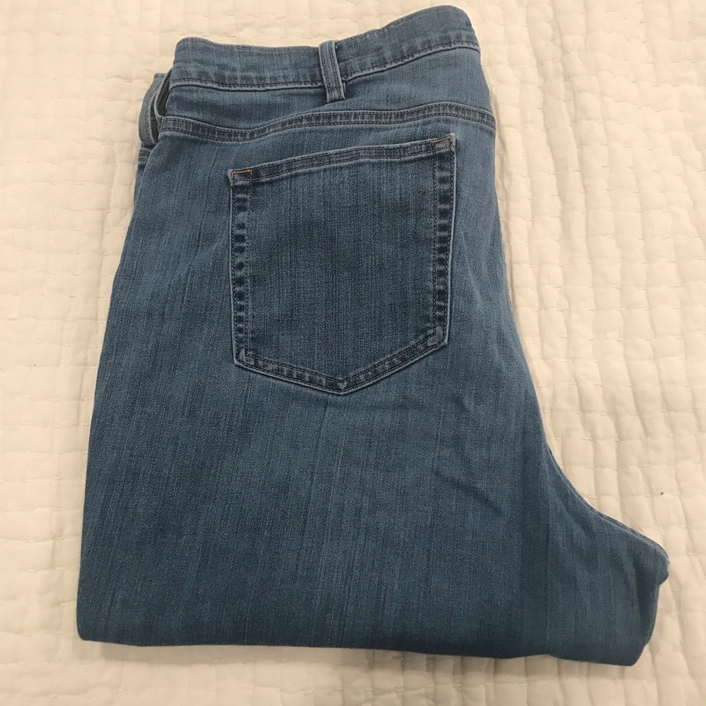 COPY - Duluth Trading Straight leg jeans 18x33